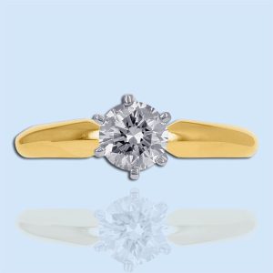 yellow gold tiffany style engagement ring
